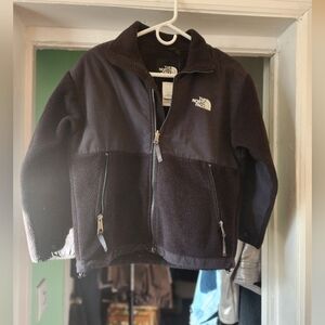 The Northface teen glacier lightweight fleece.